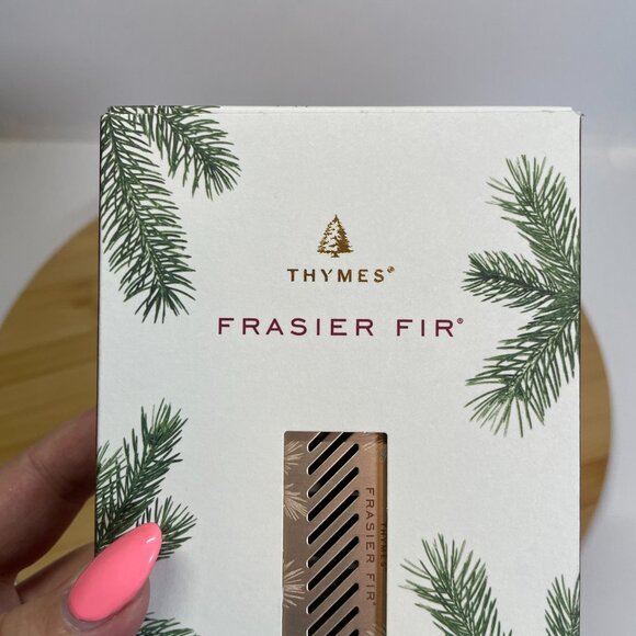 Thymes Frasier Fir Automatic Car Diffuser Kit & Refills Vent Attachment - Picture 3 of 8